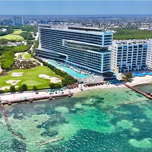 Dreams Vista Golf & 5* Cancun