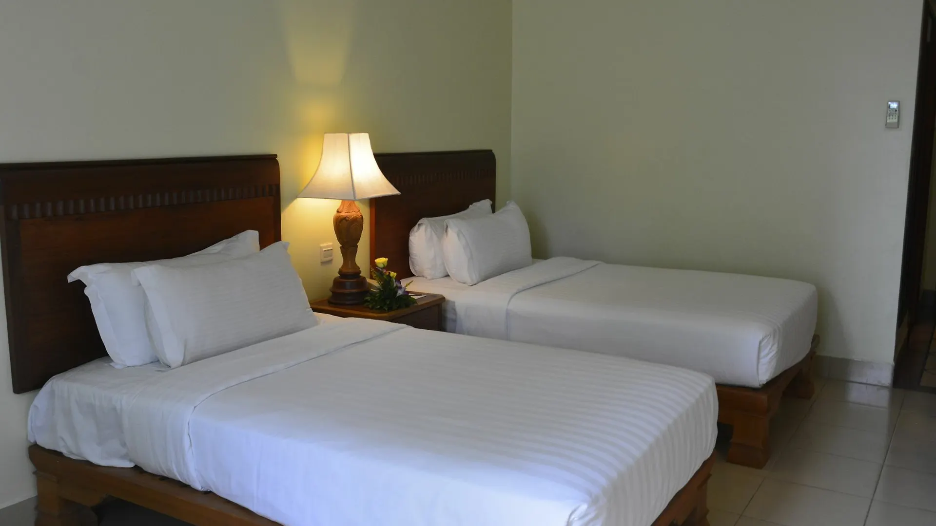 Sokha Beach Resort Preăh Sihanŭk 5*,